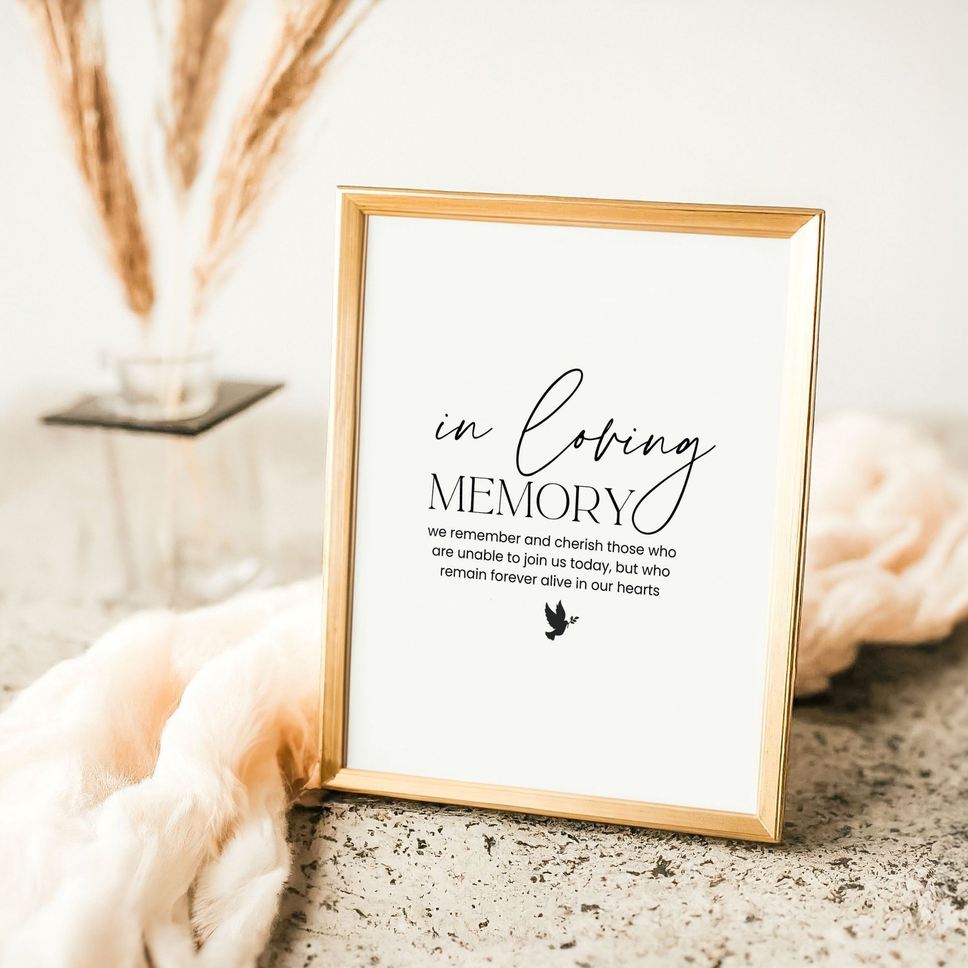 In Loving Memory printable sign for memorial service, celebration of life, or remembrance ceremony. Elegant black and white digital download, easy to print at home or copy shop. Perfect tribute sign to honor loved ones